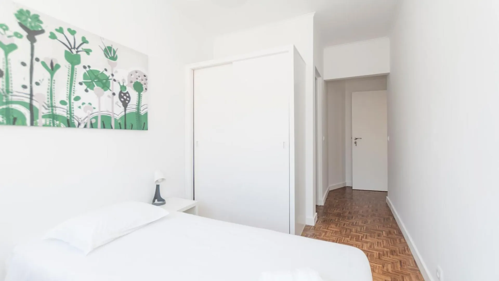 Houze_6 Suite Flat In Campolide Near Parque Eduardo VII Lisboa Portugália
